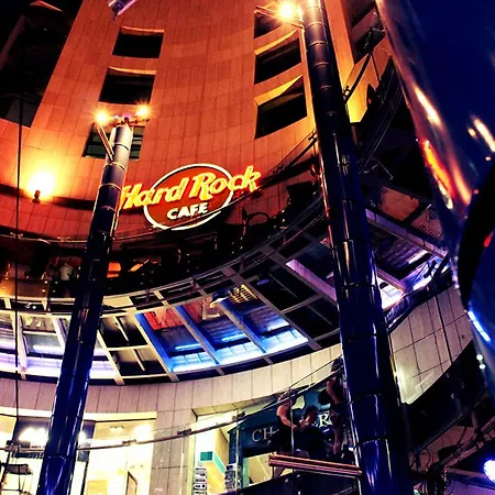 Deluxe Steps To St George's Bay *