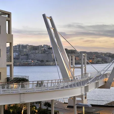 Deluxe Steps To St George's Bay