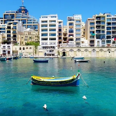 Deluxe Steps To St George's Bay Apartment Saint Julian's