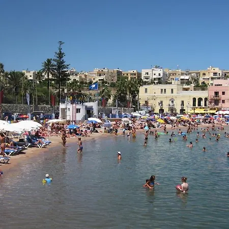 Deluxe Steps To St George's Bay شقة سانت جوليان