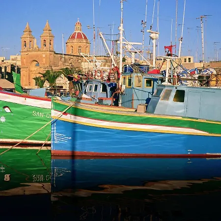 Deluxe Steps To St George's Bay شقة سانت جوليان